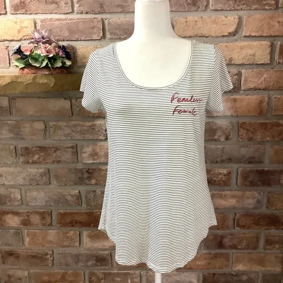 LUCKY BRAND Black-Striped Fearless Female Graphic Tee-Shirt 187 - Picture 1 of 10